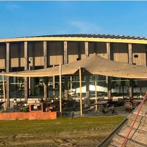 Complete Stretchtent set van 10,5 × 5 meter Complete Stretchtent set van 10,5 × 5 meter